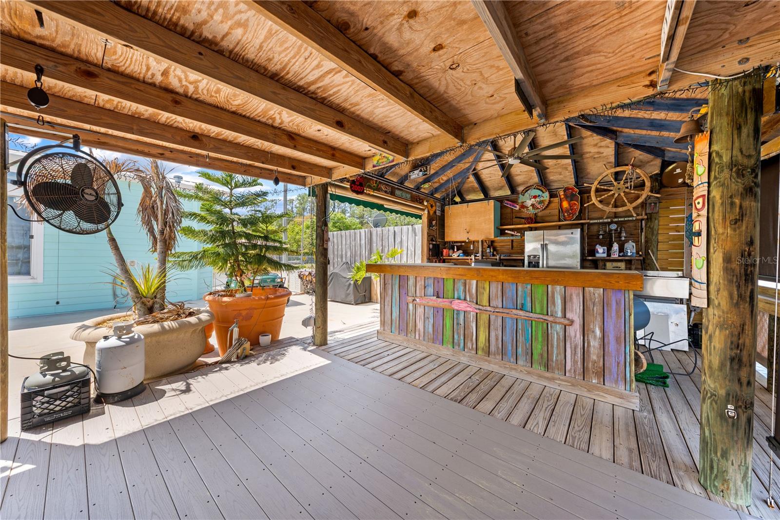 Image 33 of 53 For 1315 Pine Island Dr N