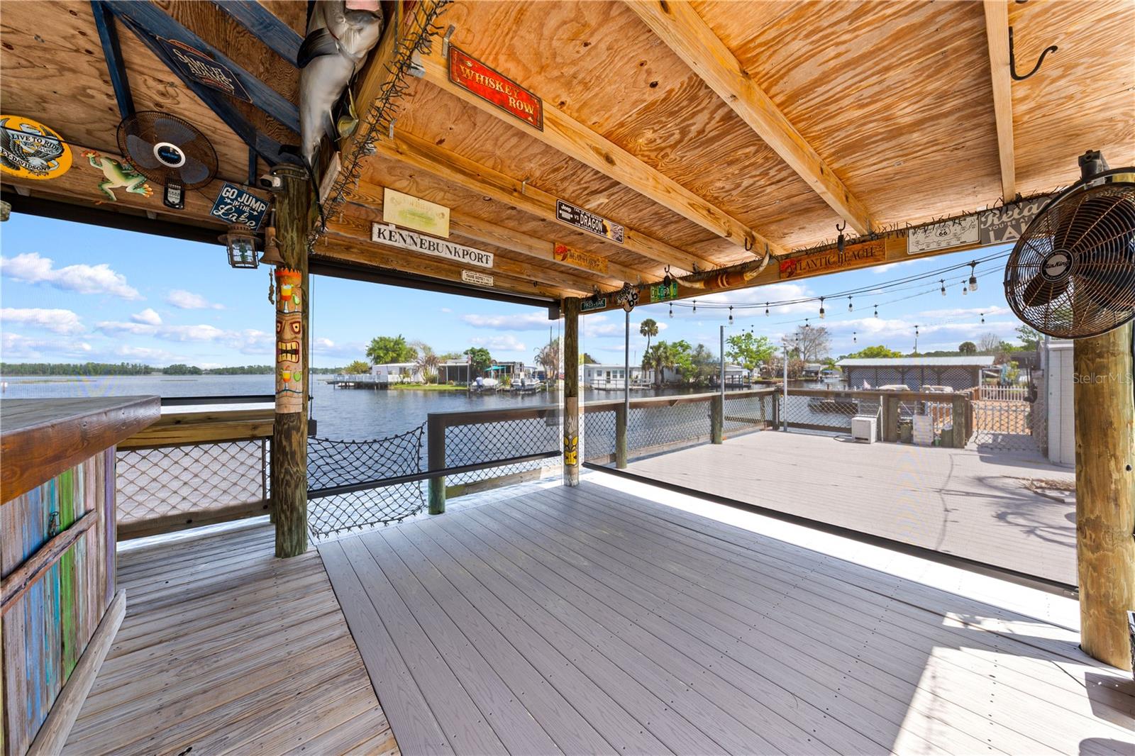 Image 34 of 53 For 1315 Pine Island Dr N