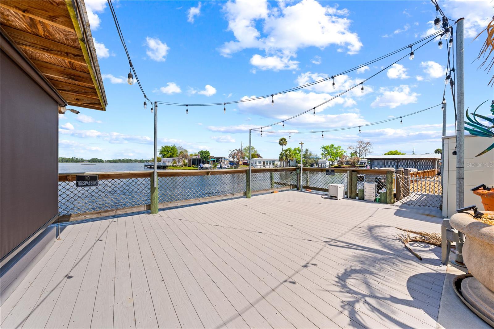 Image 37 of 53 For 1315 Pine Island Dr N