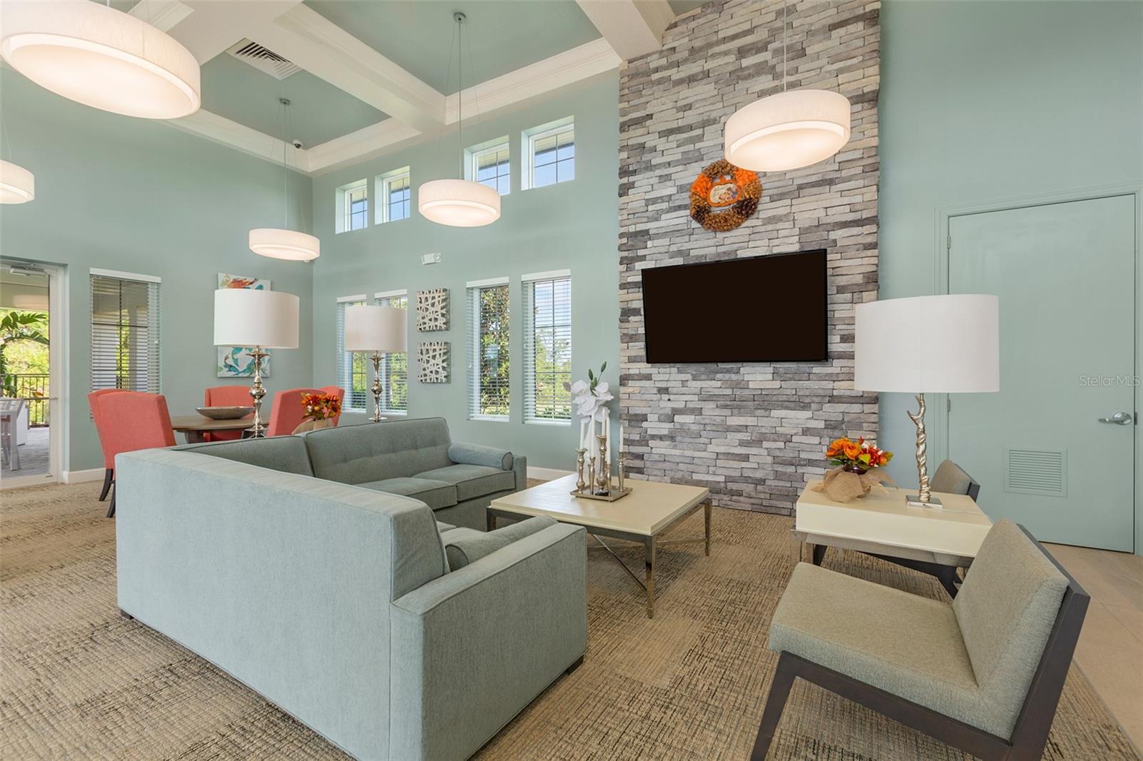 Image 38 of 65 For 3113 Songbird Cir