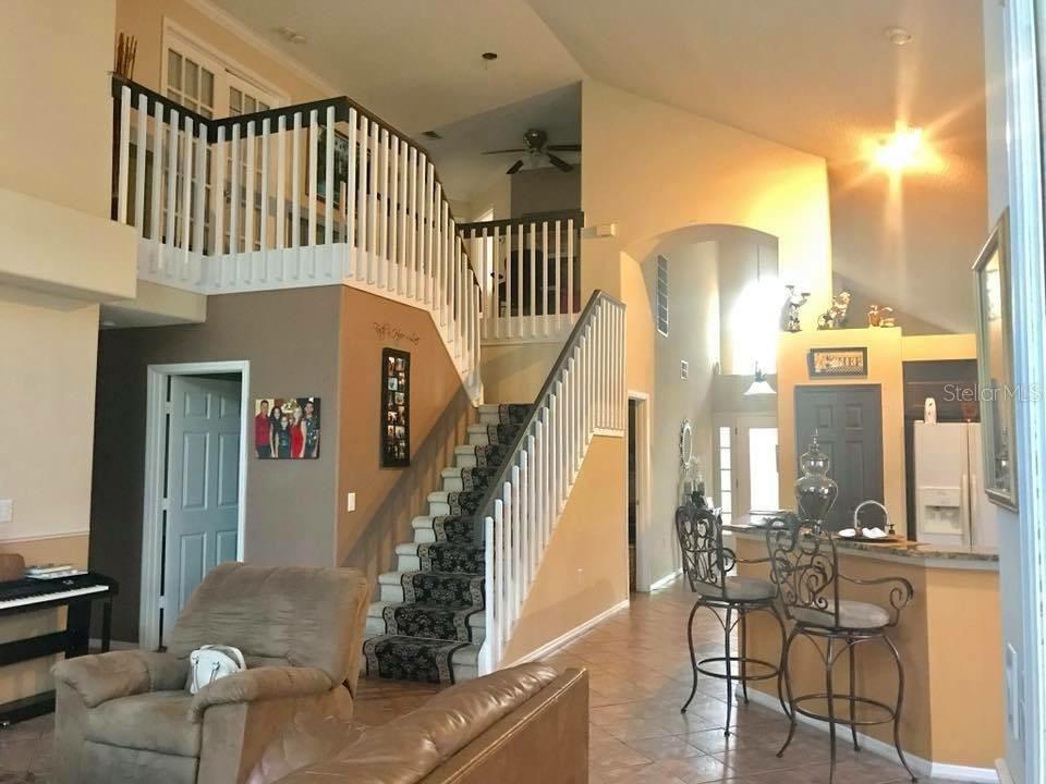 Image 2 of 12 For 1142 Lake Biscayne Way