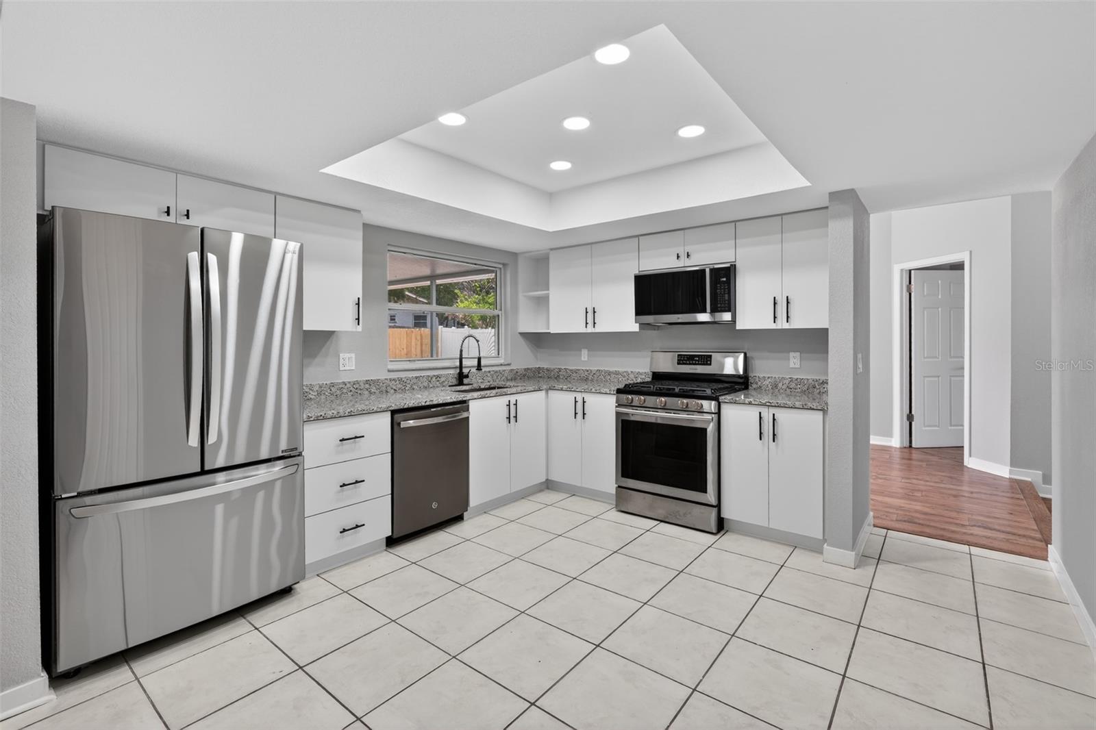 Image 13 of 34 For 825 Rill Drive