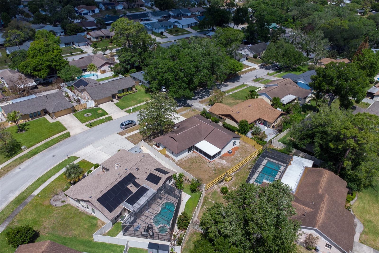 Image 3 of 34 For 825 Rill Drive