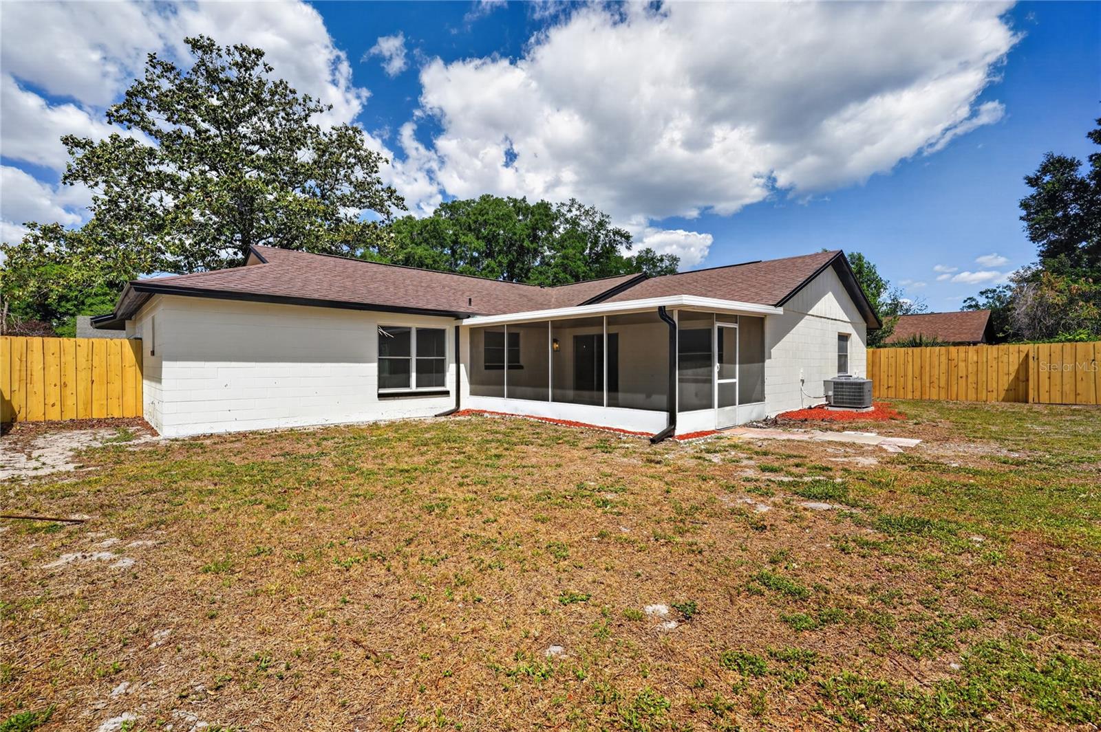 Image 33 of 34 For 825 Rill Drive