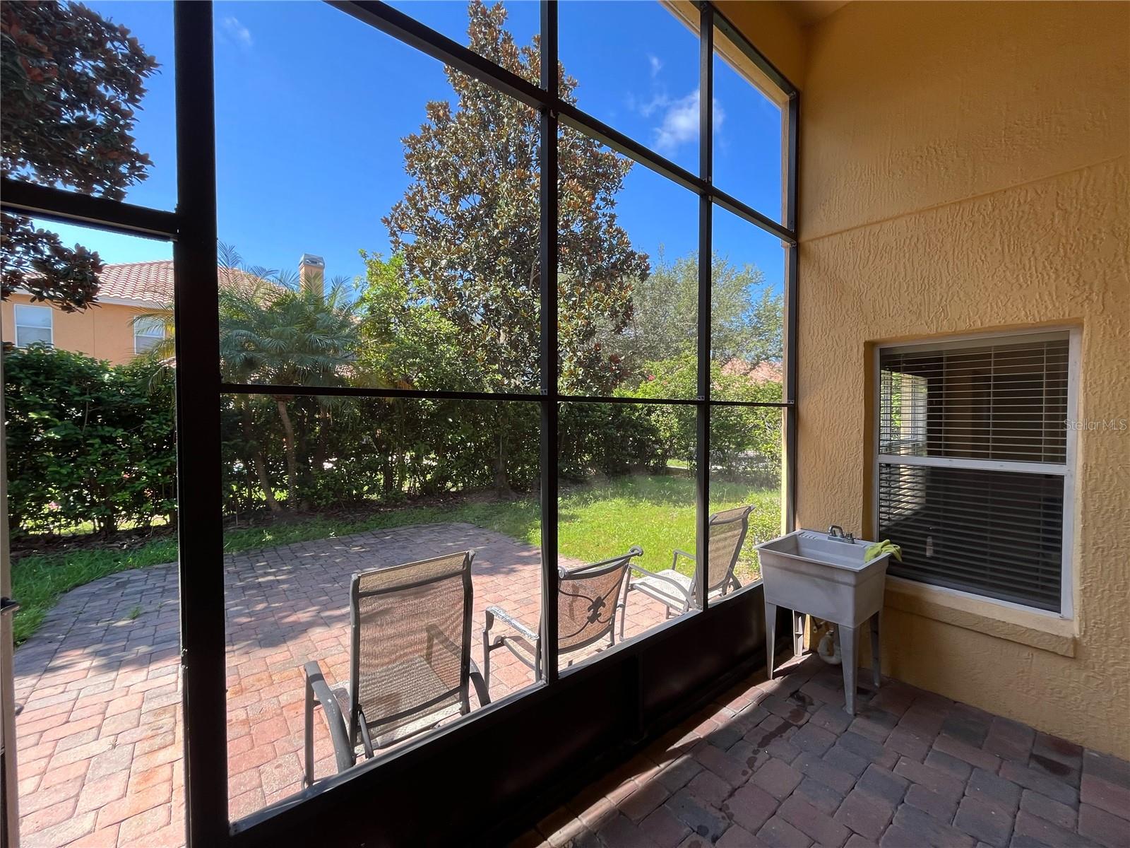 Image 14 of 21 For 6892 Lucca Street