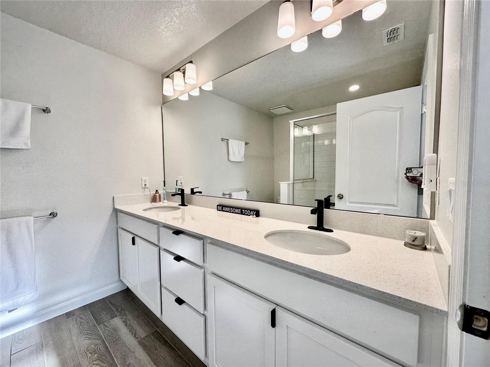 Image 12 of 19 For 2767 Narcoossee Road 2767