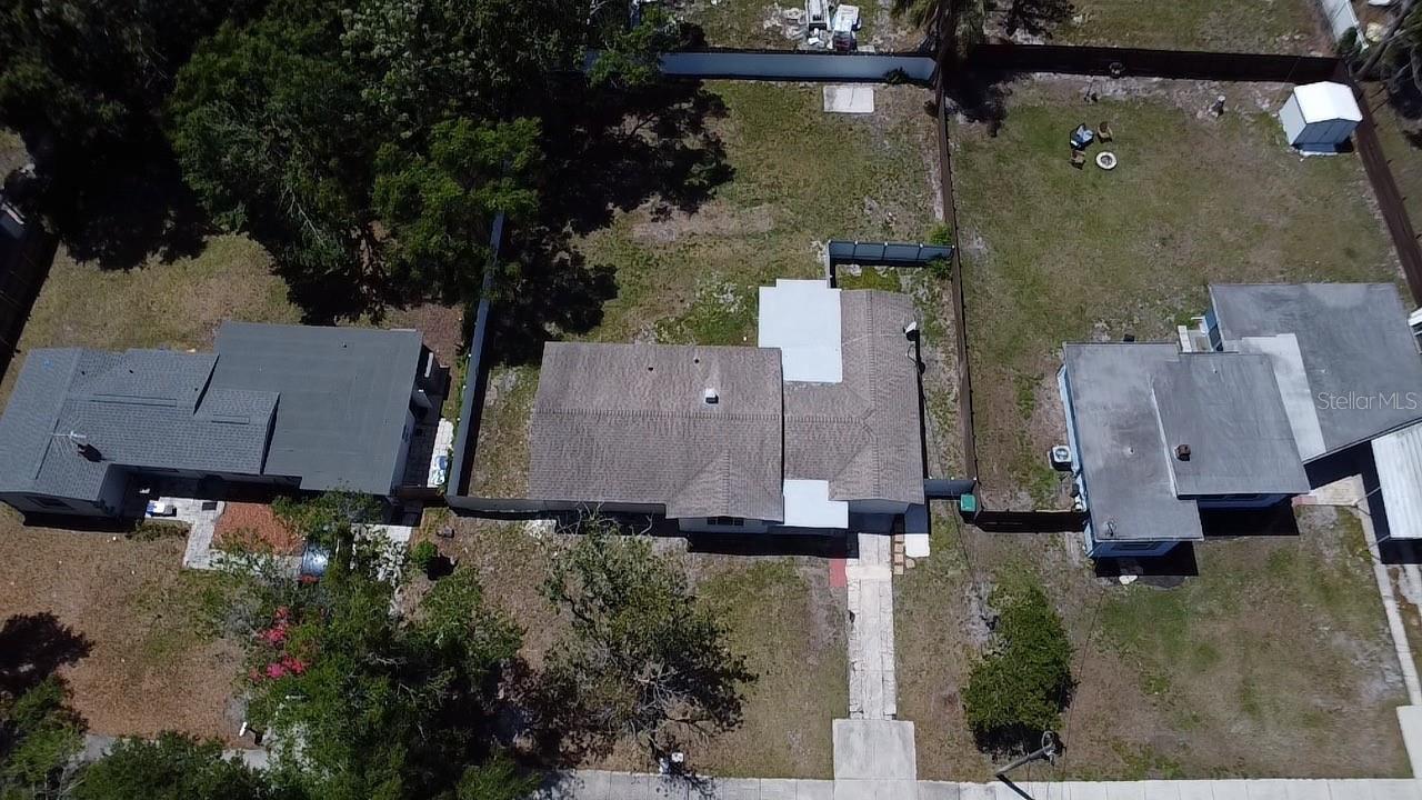 Image 3 of 37 For 136 Lynbrook Drive