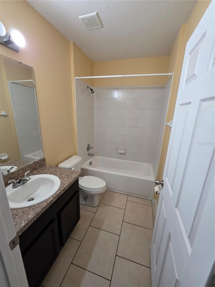 Image 14 of 19 For 4600 Caverns Drive