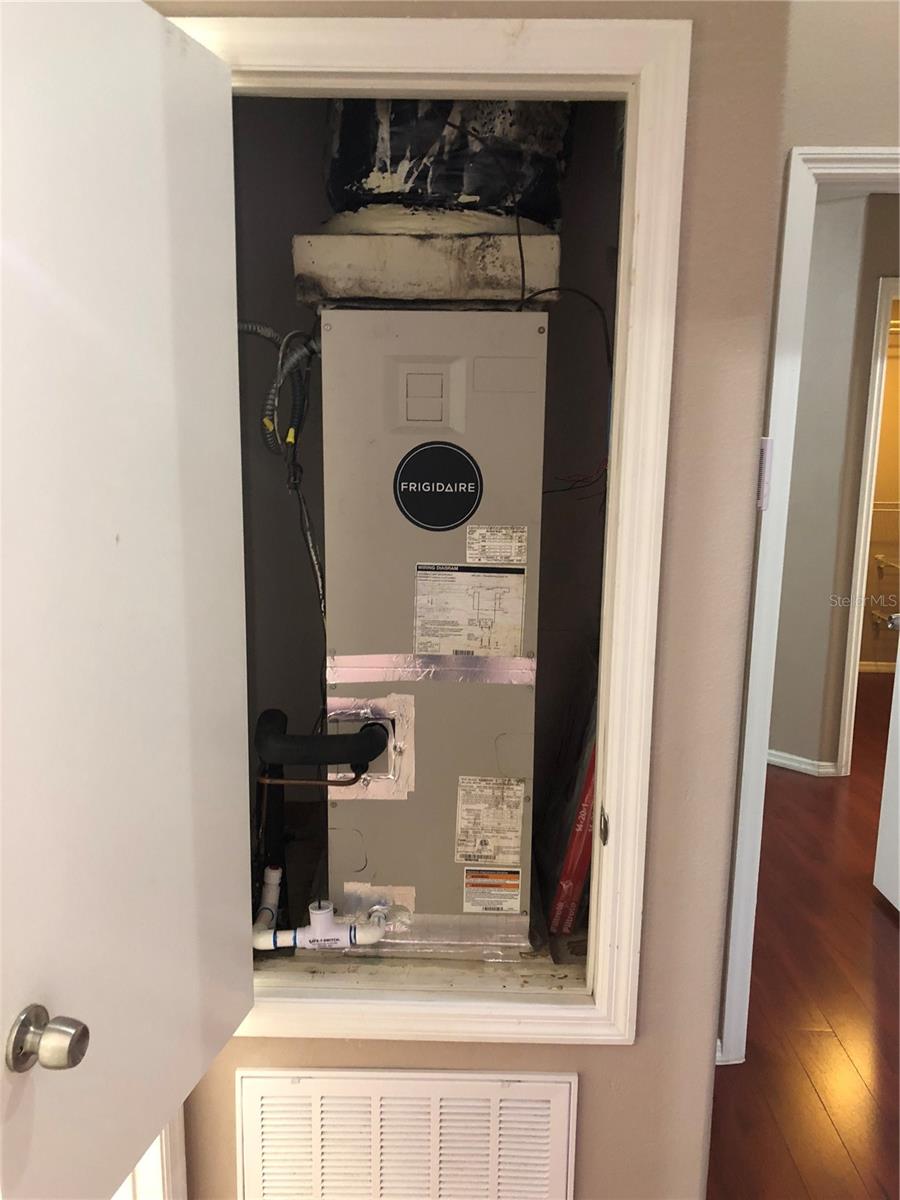 Image 25 of 27 For 14208 Boca Key Drive