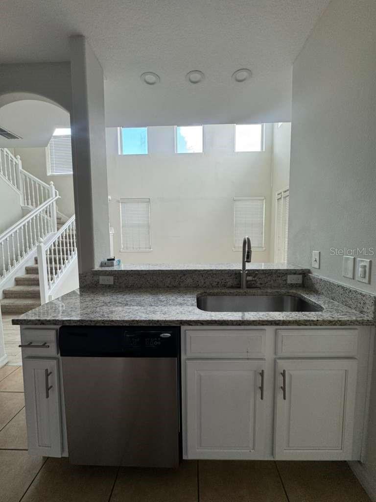 Image 11 of 35 For 2298 Chatham Place Drive