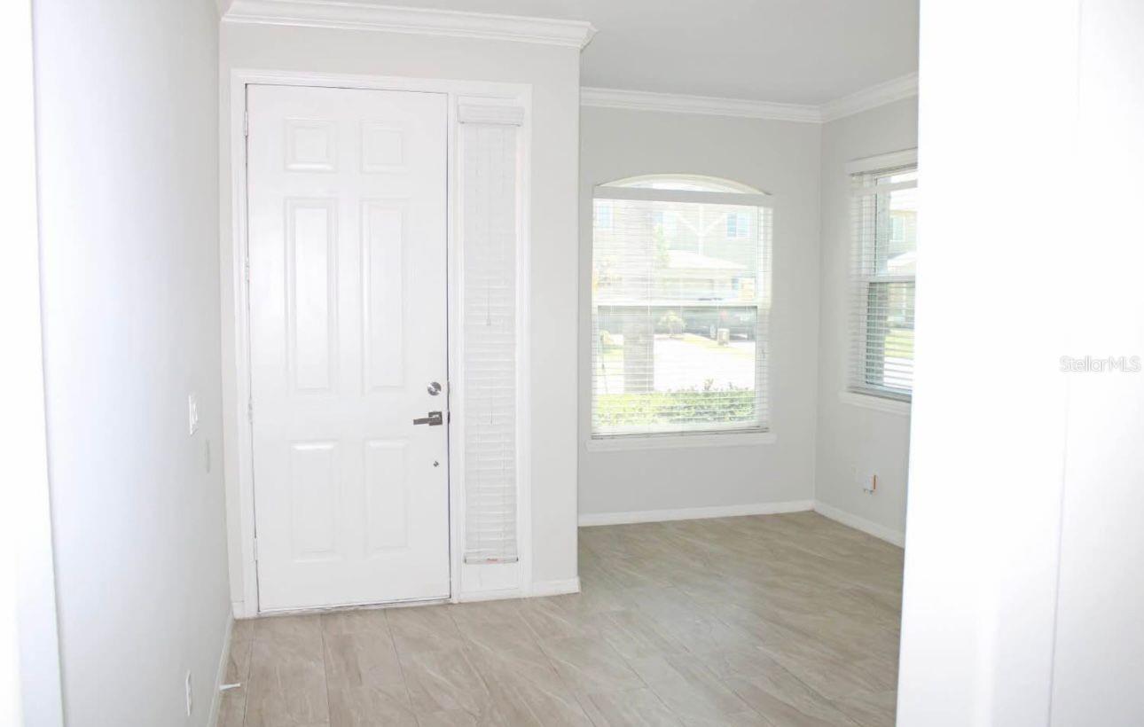 Image 4 of 35 For 2298 Chatham Place Drive