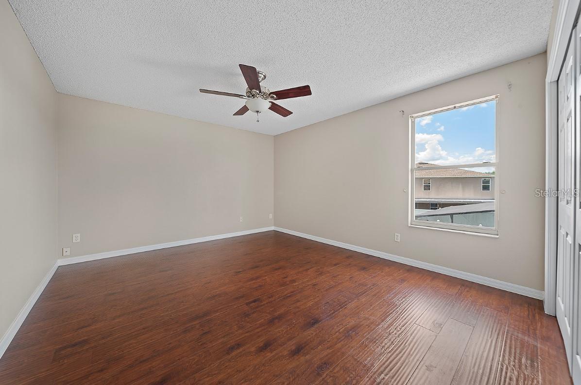 Image 24 of 28 For 3304 Amberley Park Circle