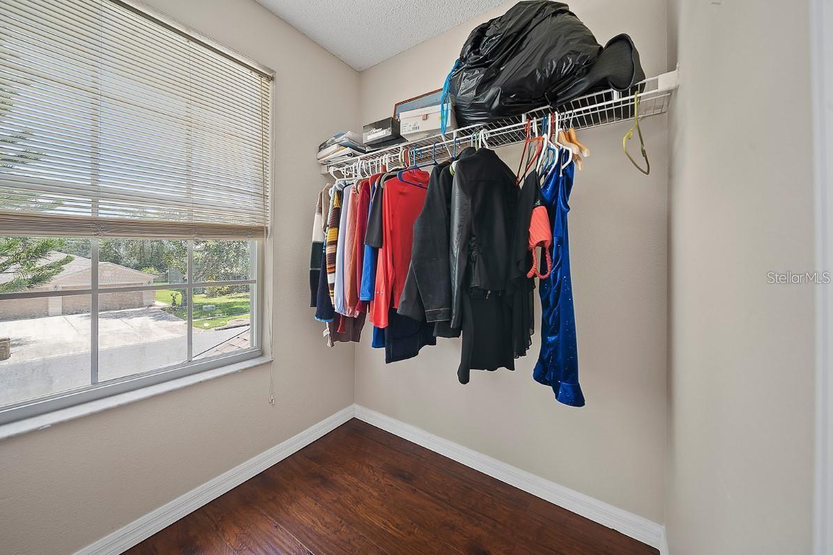 Image 25 of 28 For 3304 Amberley Park Circle