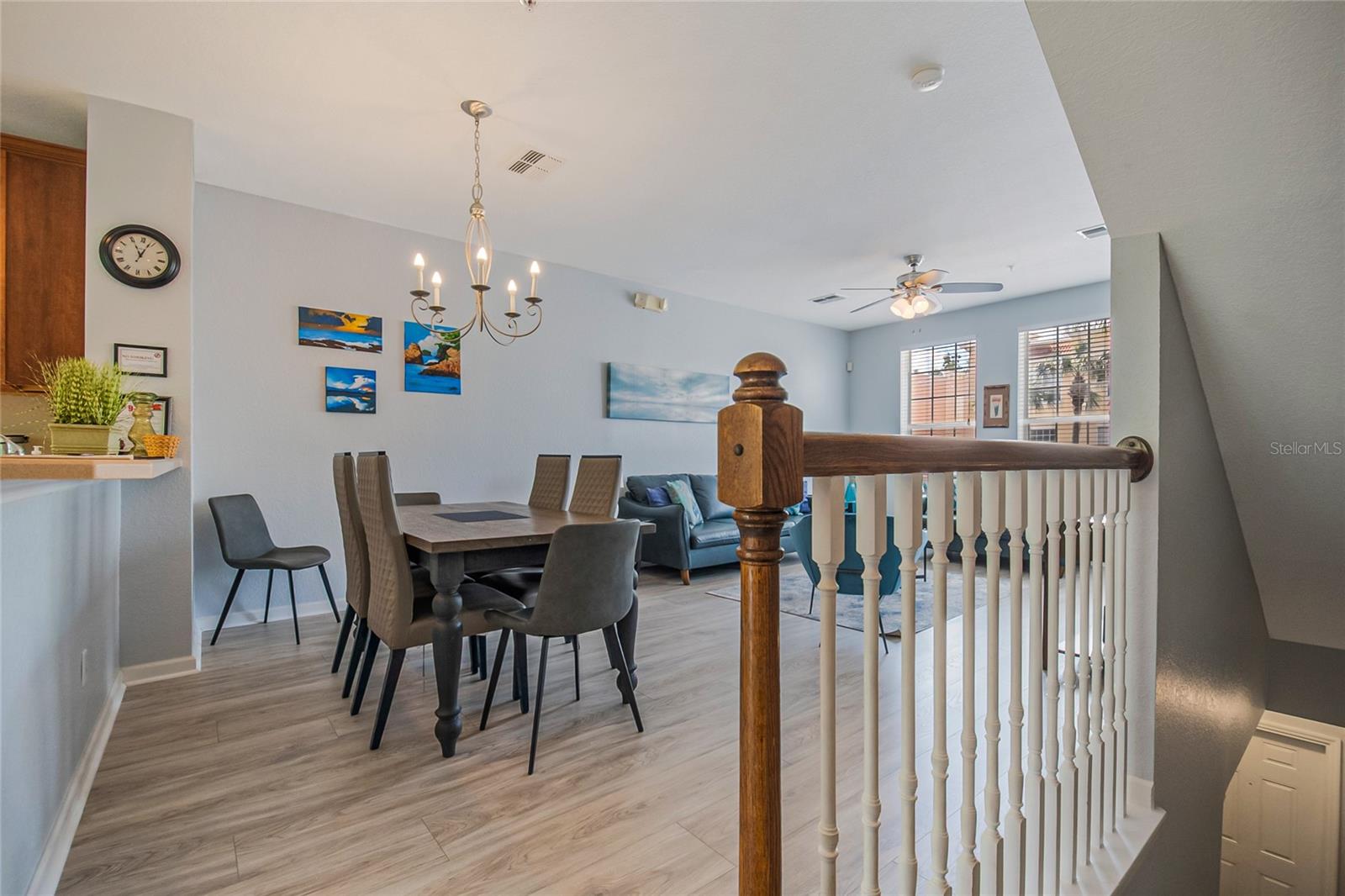 Image 14 of 72 For 5002 Tideview Circle 2