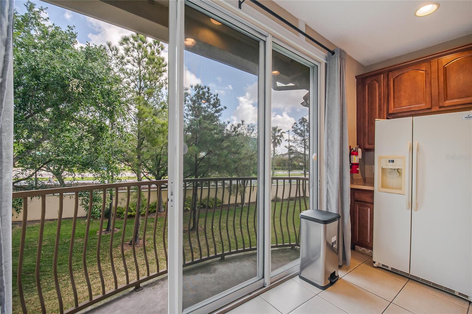 Image 27 of 72 For 5002 Tideview Circle 2