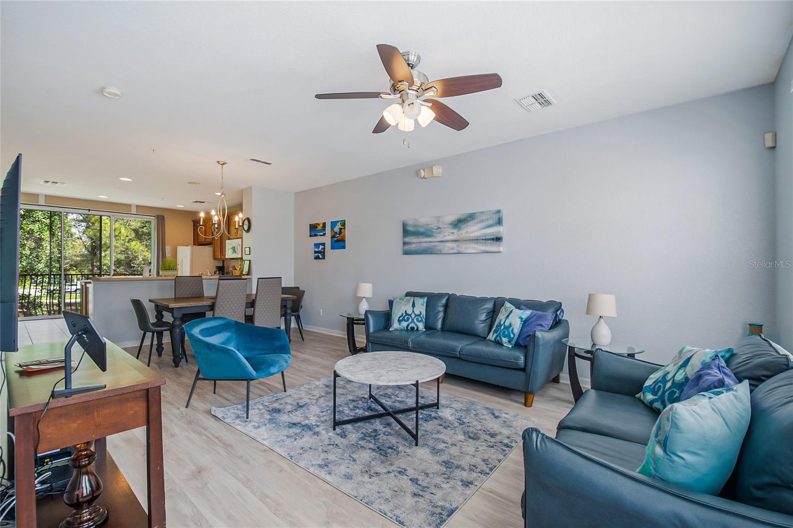 Image 35 of 72 For 5002 Tideview Circle 2