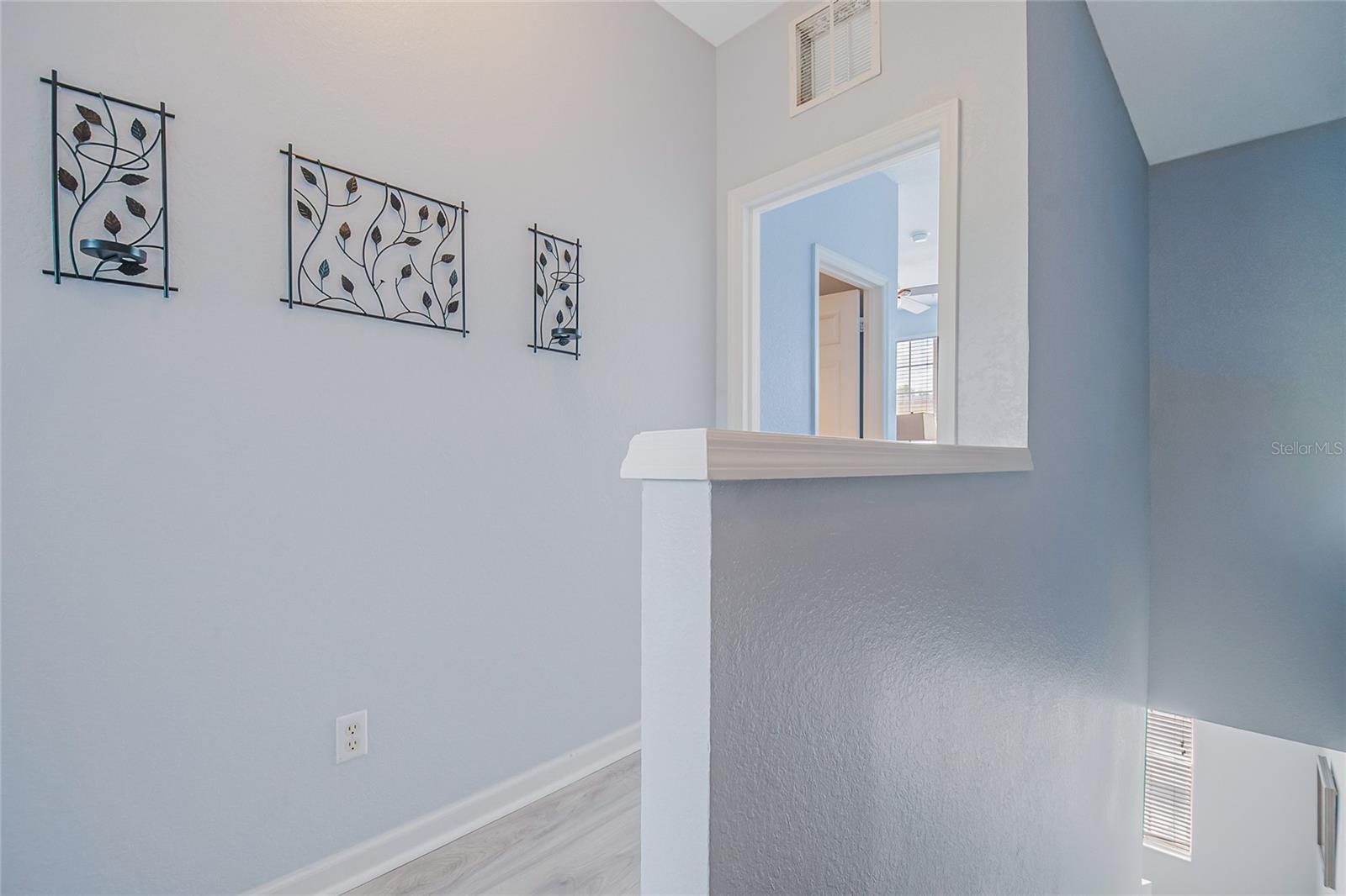 Image 37 of 72 For 5002 Tideview Circle 2