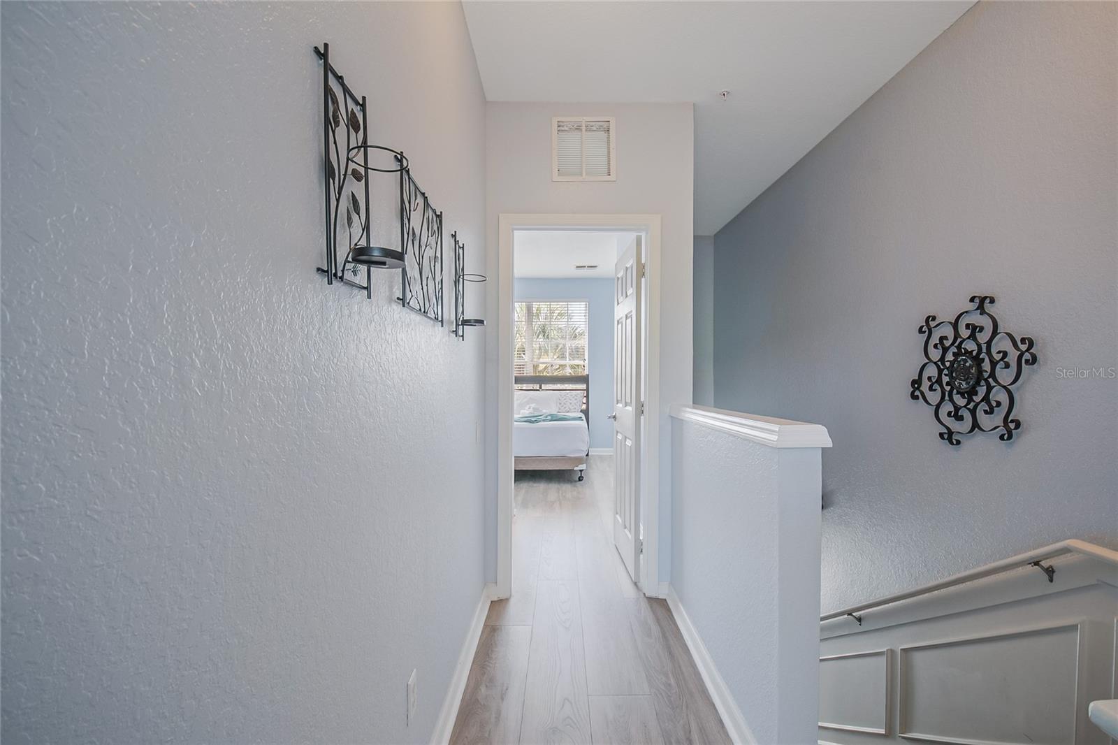 Image 38 of 72 For 5002 Tideview Circle 2