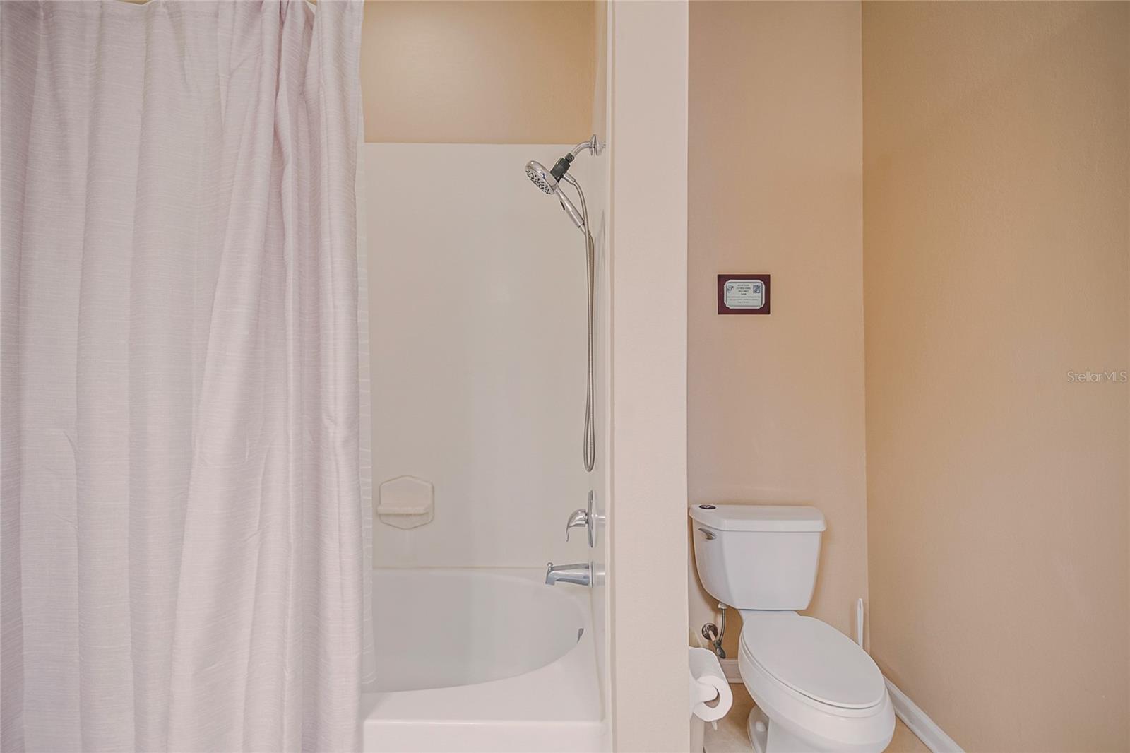 Image 46 of 72 For 5002 Tideview Circle 2