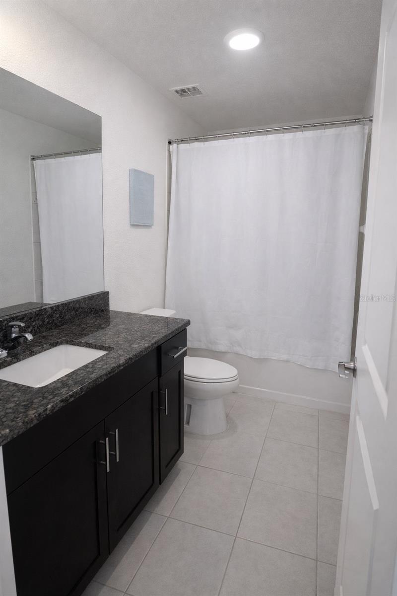 Image 11 of 23 For 12420 Crystal Jade Way