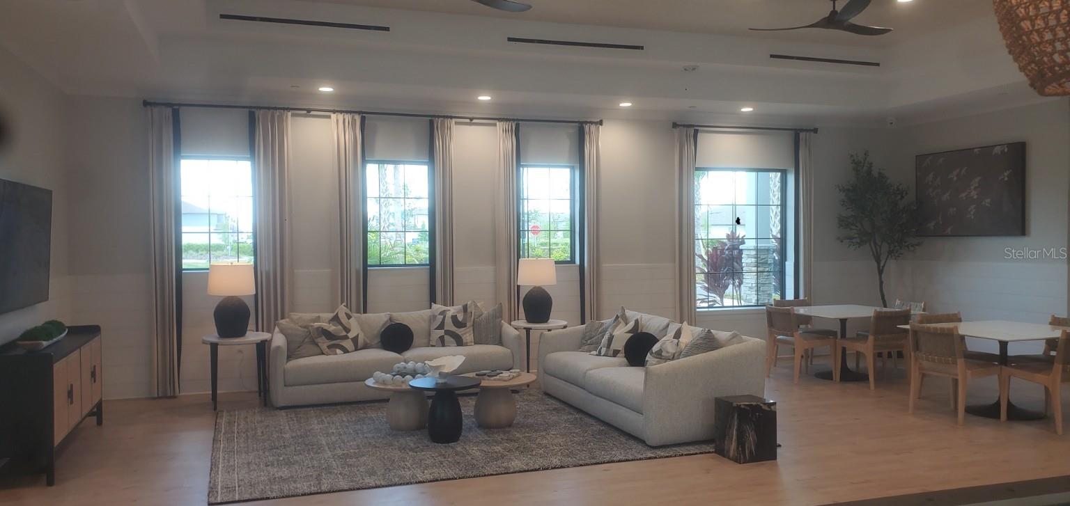 Image 16 of 23 For 12420 Crystal Jade Way