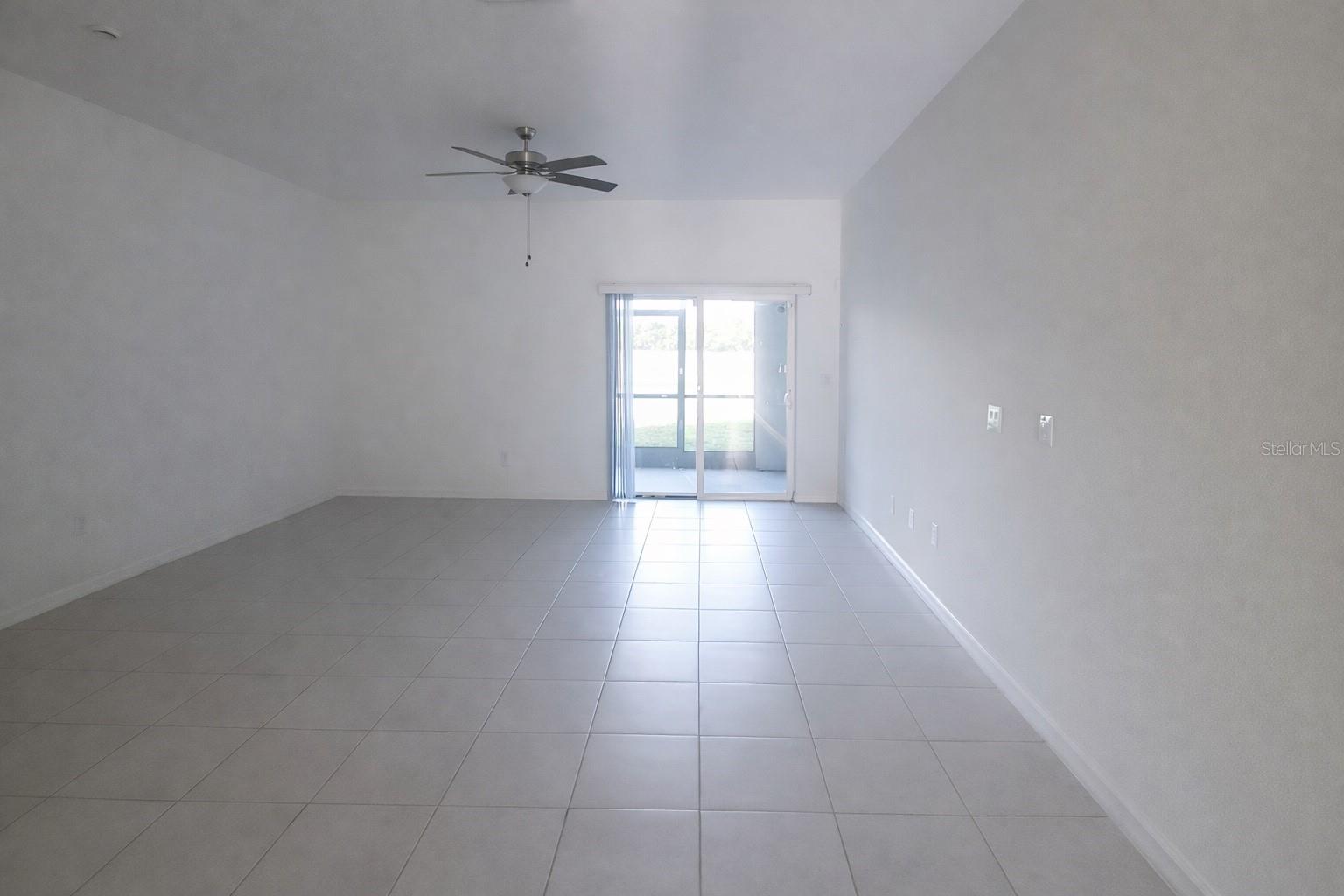 Image 7 of 23 For 12420 Crystal Jade Way