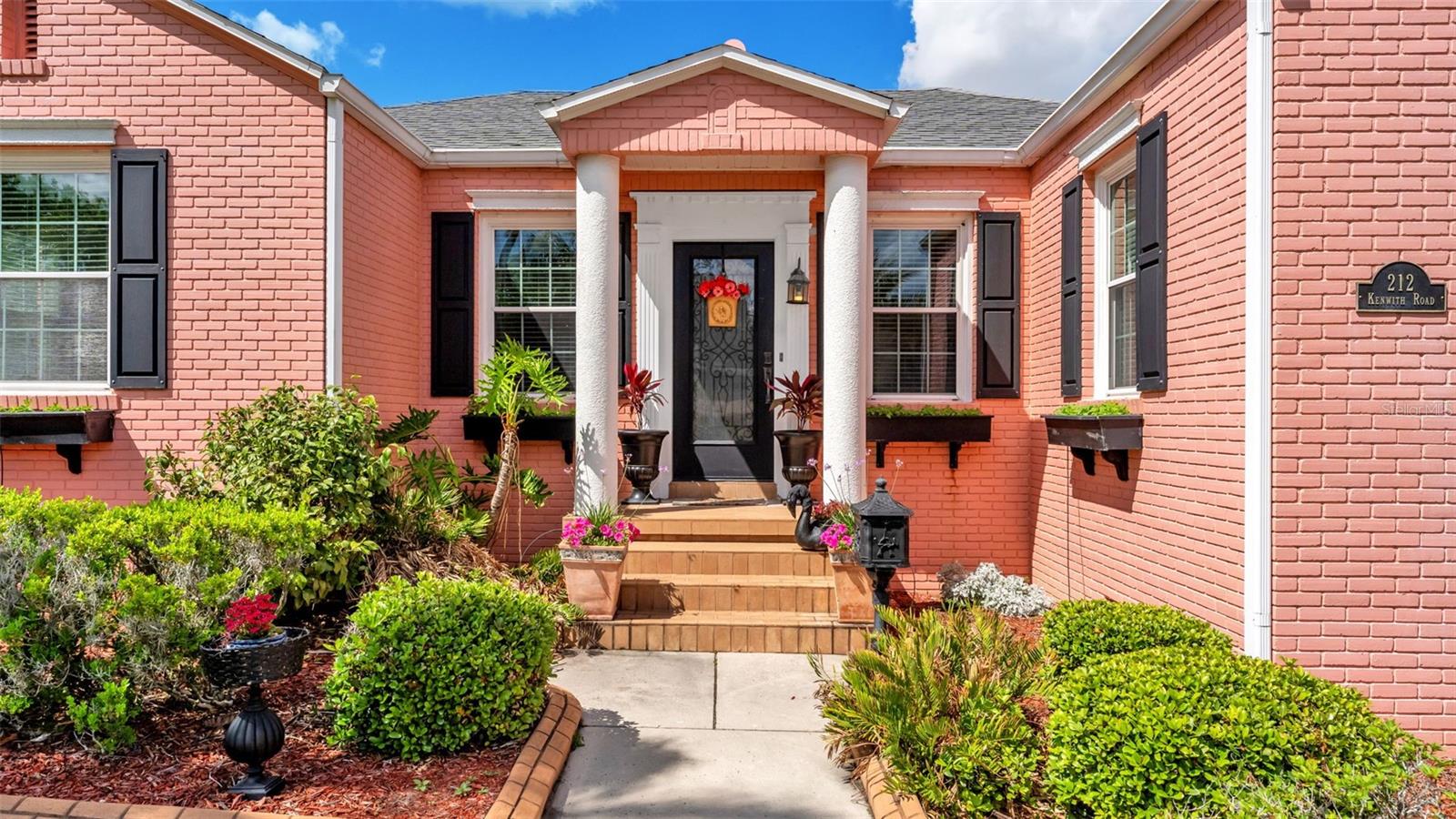 Image 4 of 53 For 212 Kenwith Road