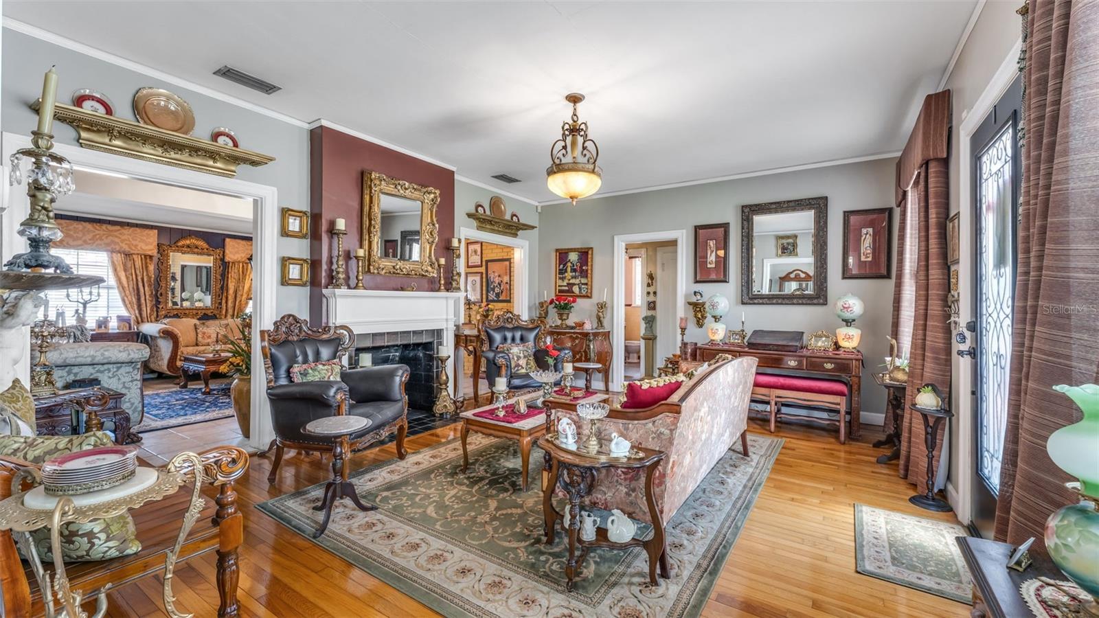 Image 8 of 53 For 212 Kenwith Road