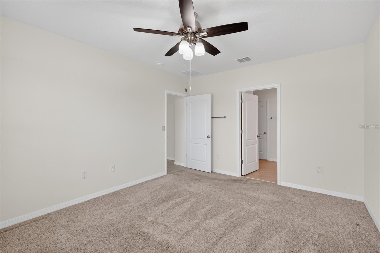 Image 15 of 34 For 1673 Barberry Drive