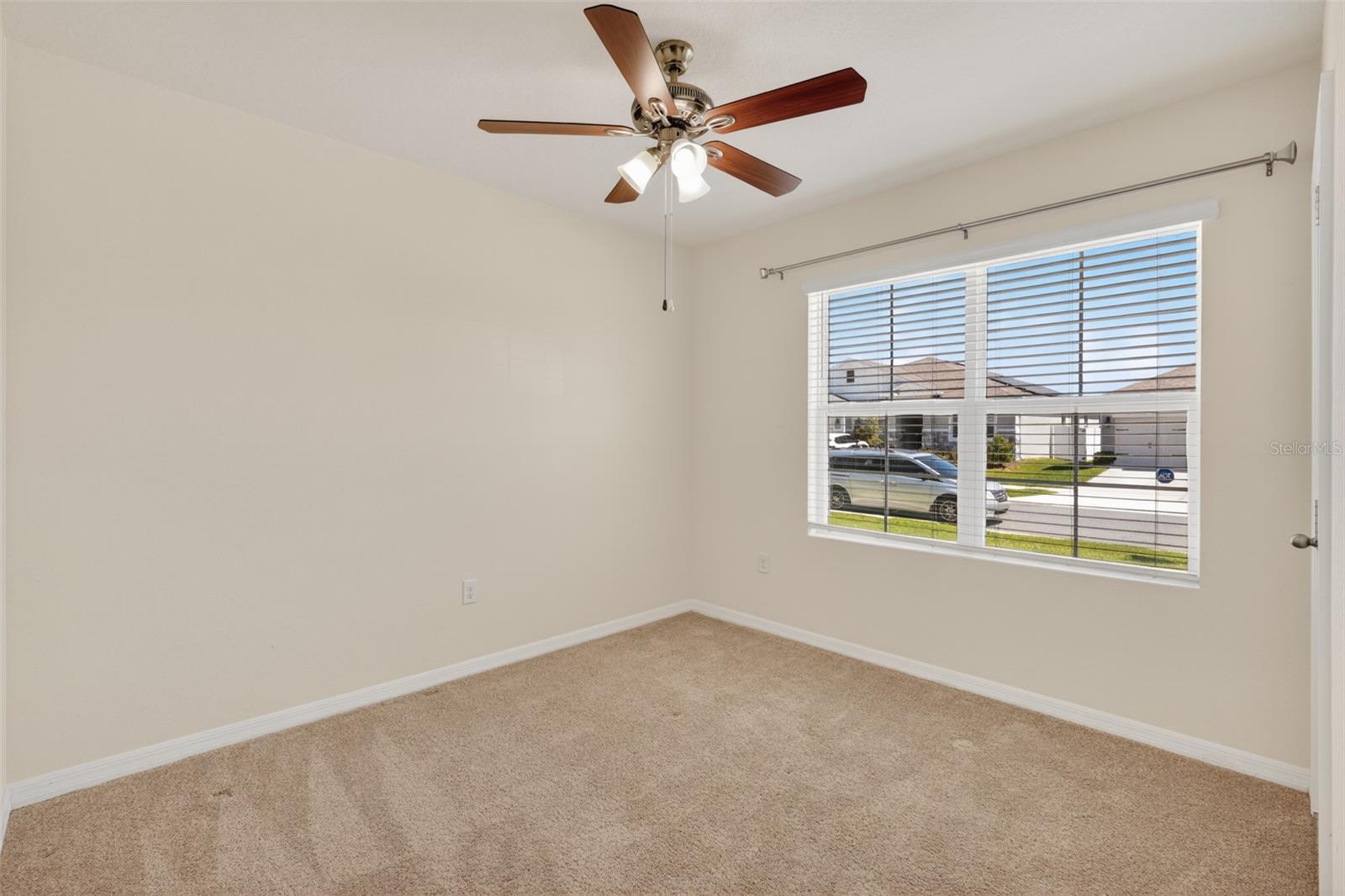 Image 22 of 34 For 1673 Barberry Drive