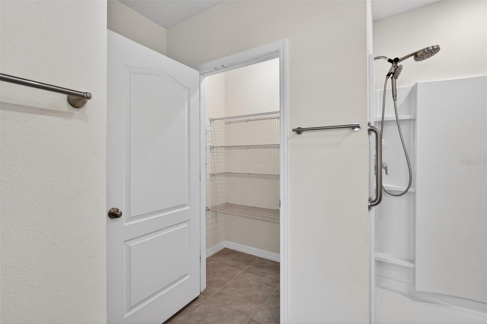 Image 28 of 34 For 1673 Barberry Drive