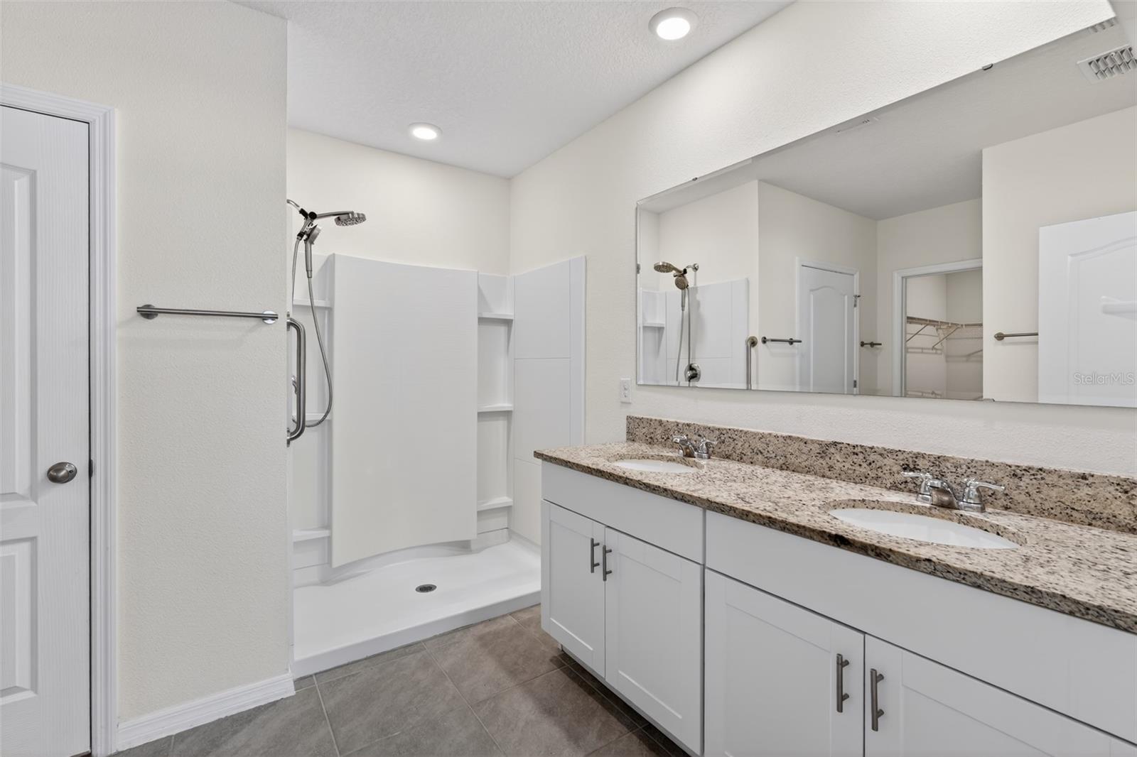 Image 30 of 34 For 1673 Barberry Drive