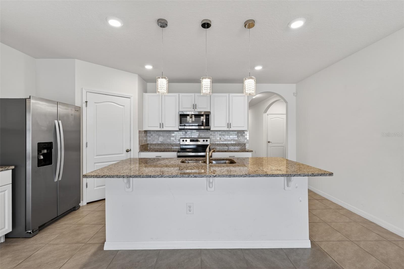 Image 7 of 34 For 1673 Barberry Drive
