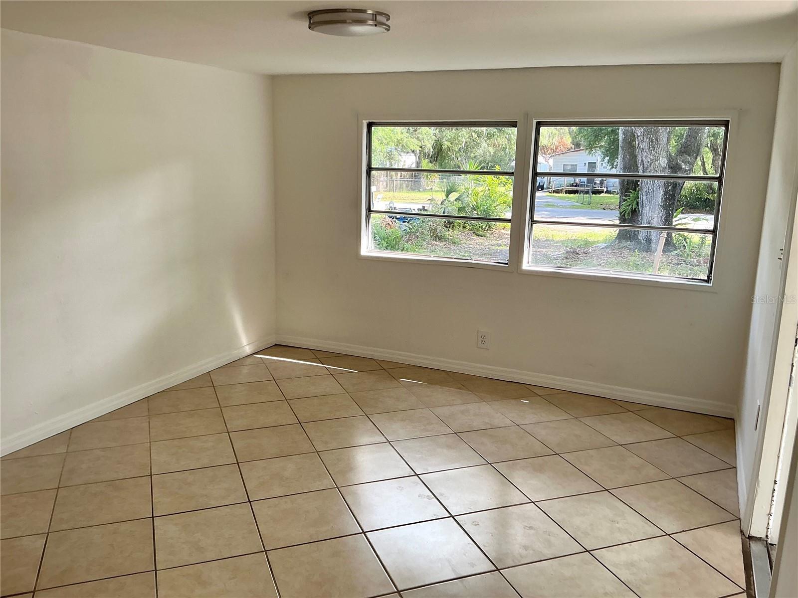 Image 9 of 9 For 3495 Forest Drive