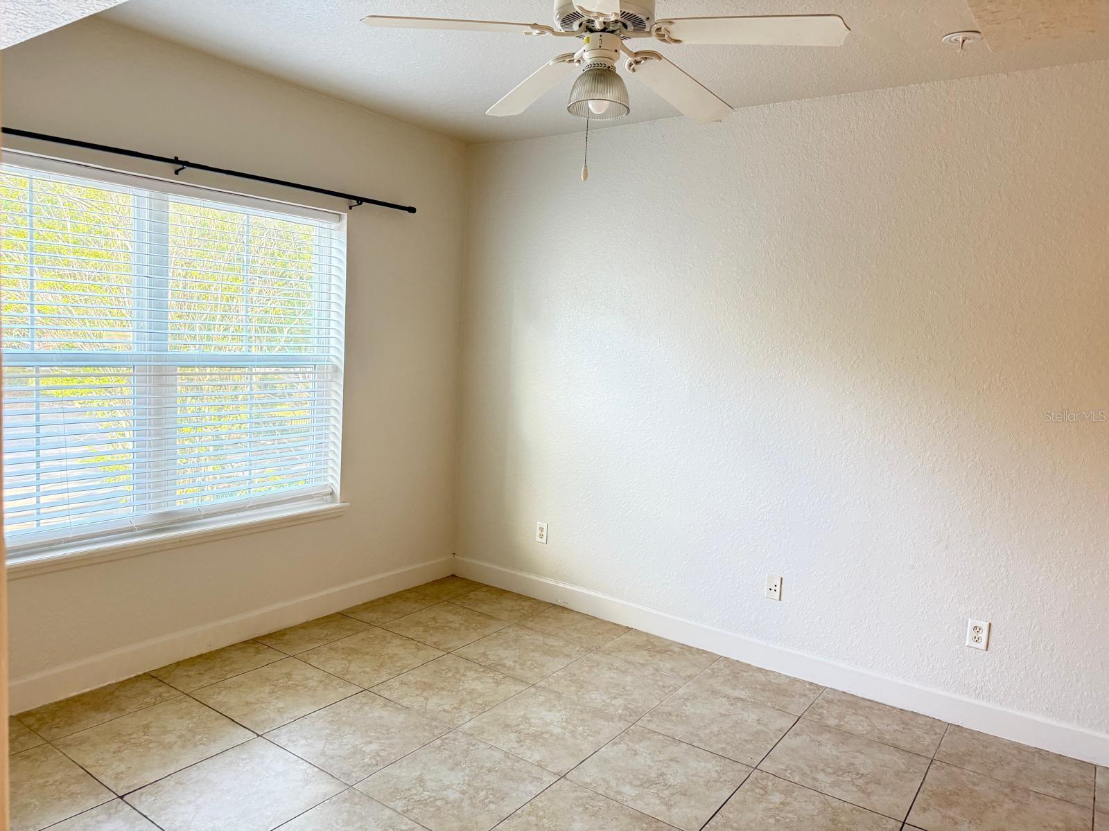 Image 18 of 28 For 202 South Street 2038