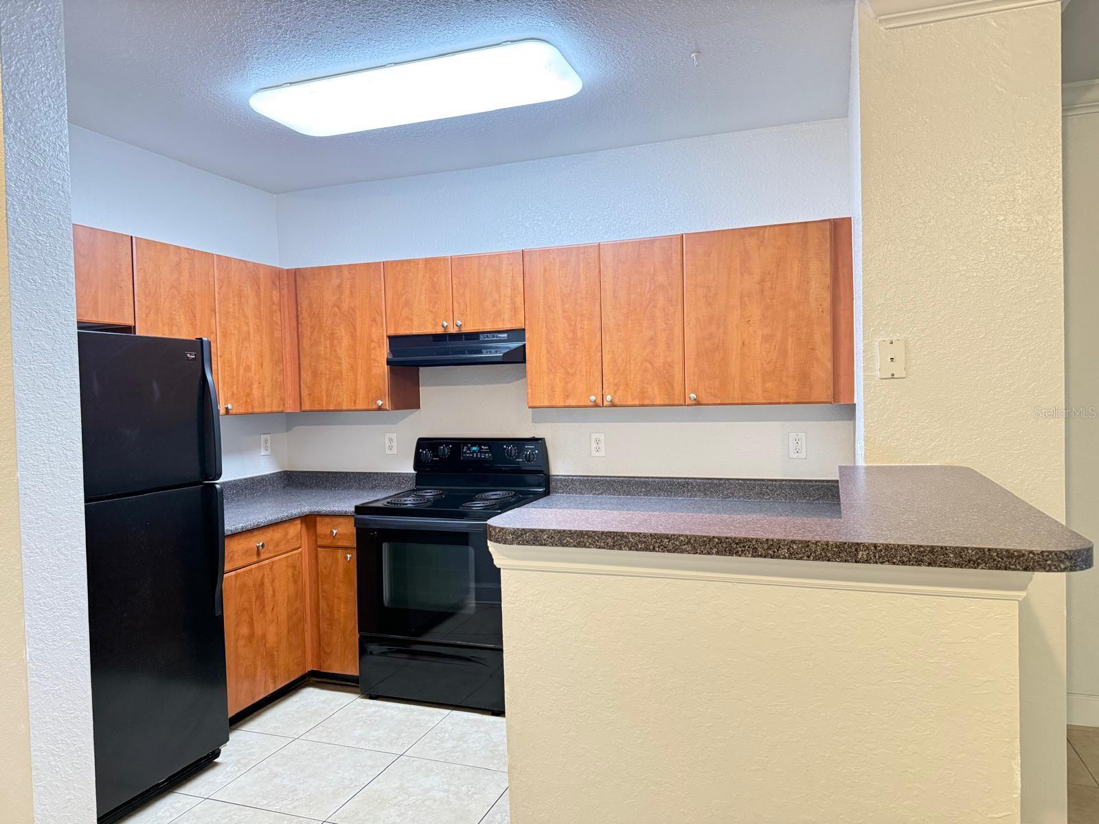 Image 21 of 28 For 202 South Street 2038