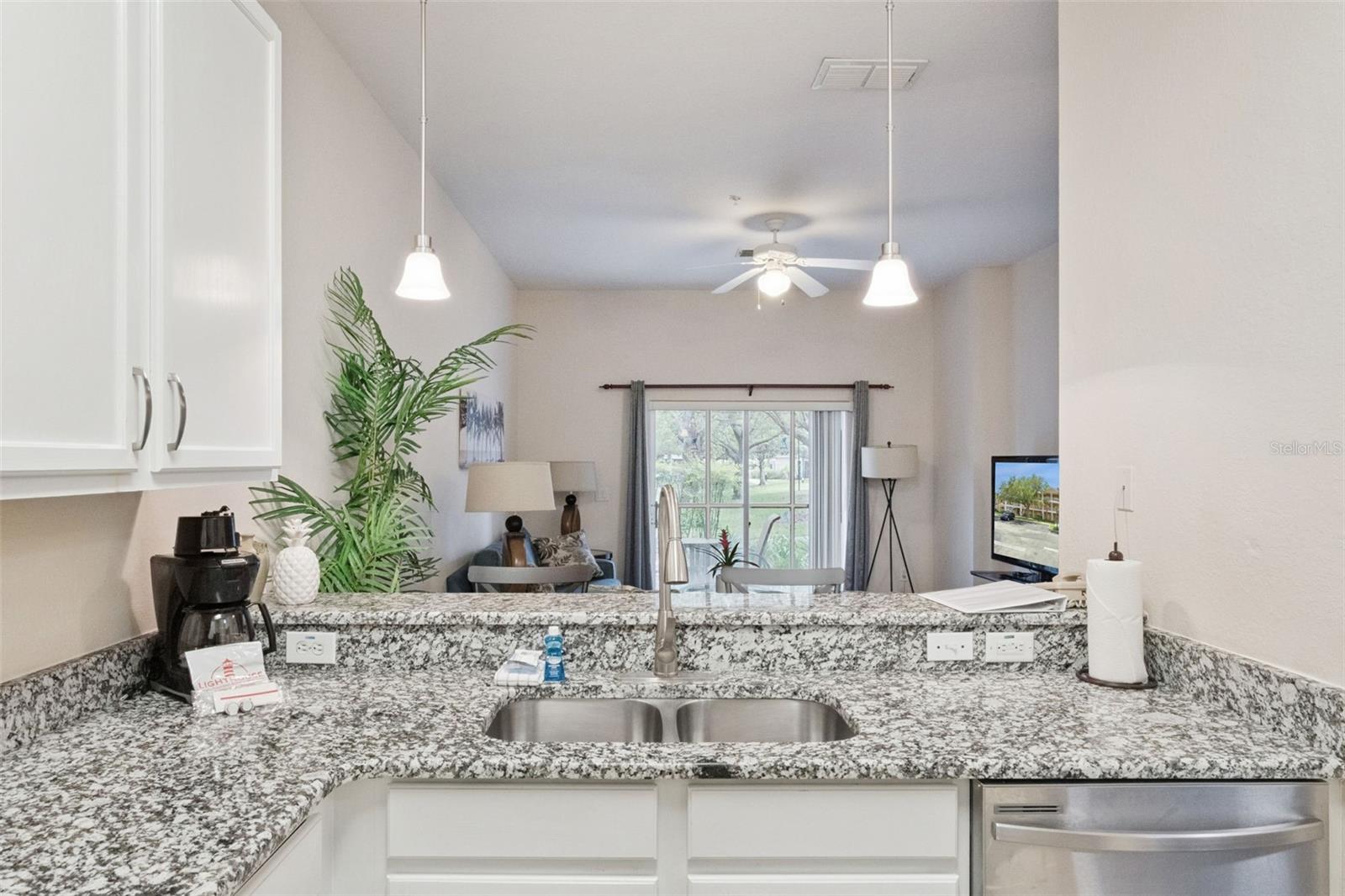 Image 11 of 57 For 604 Rum Run 