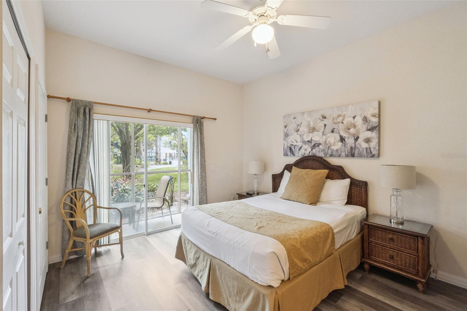 Image 13 of 57 For 604 Rum Run 