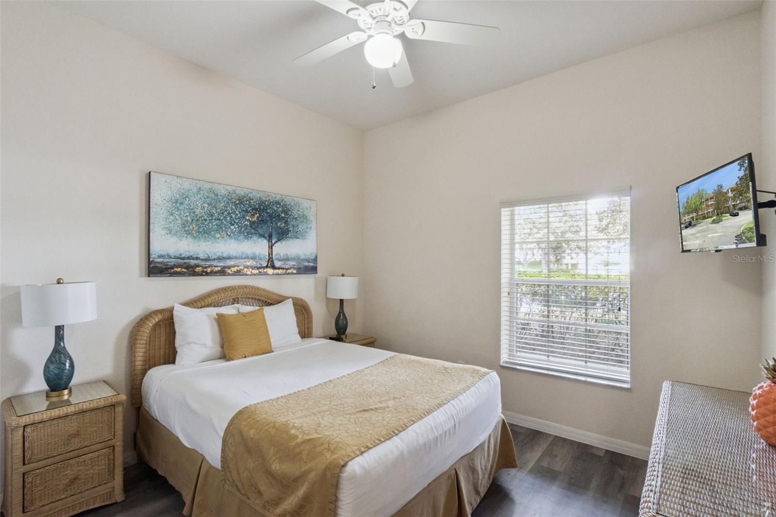 Image 15 of 57 For 604 Rum Run 