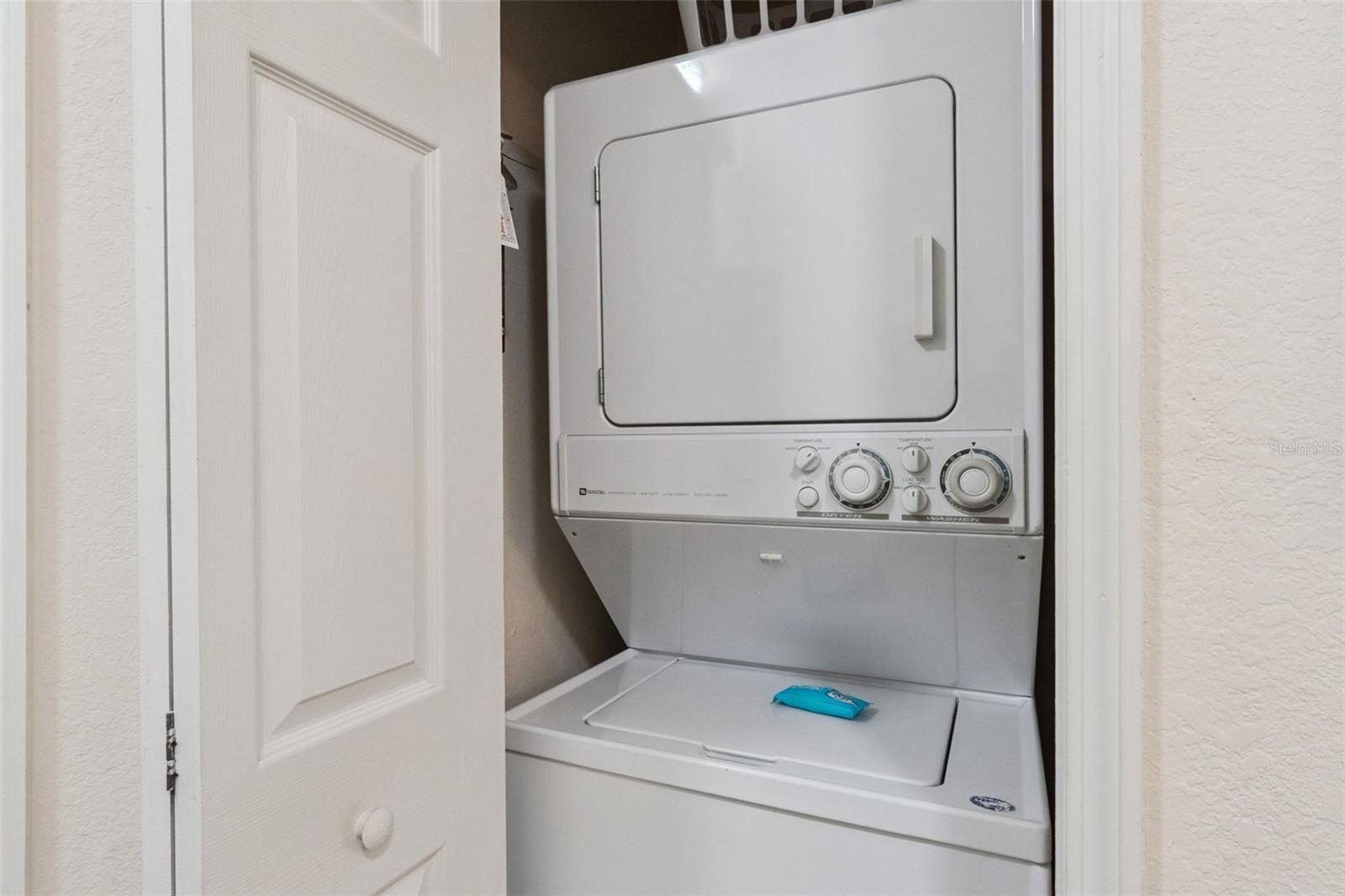 Image 21 of 57 For 604 Rum Run 