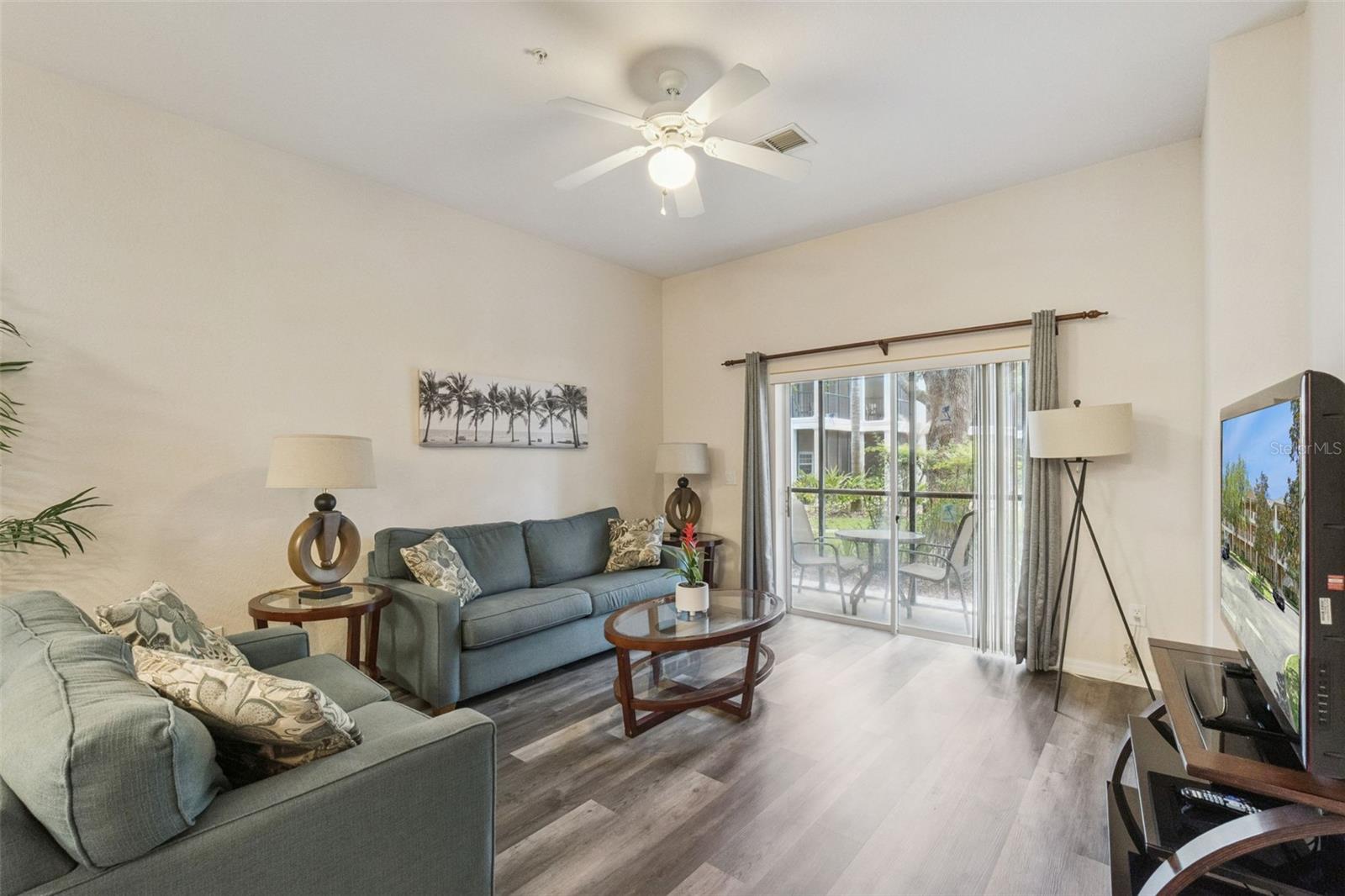 Image 8 of 57 For 604 Rum Run 