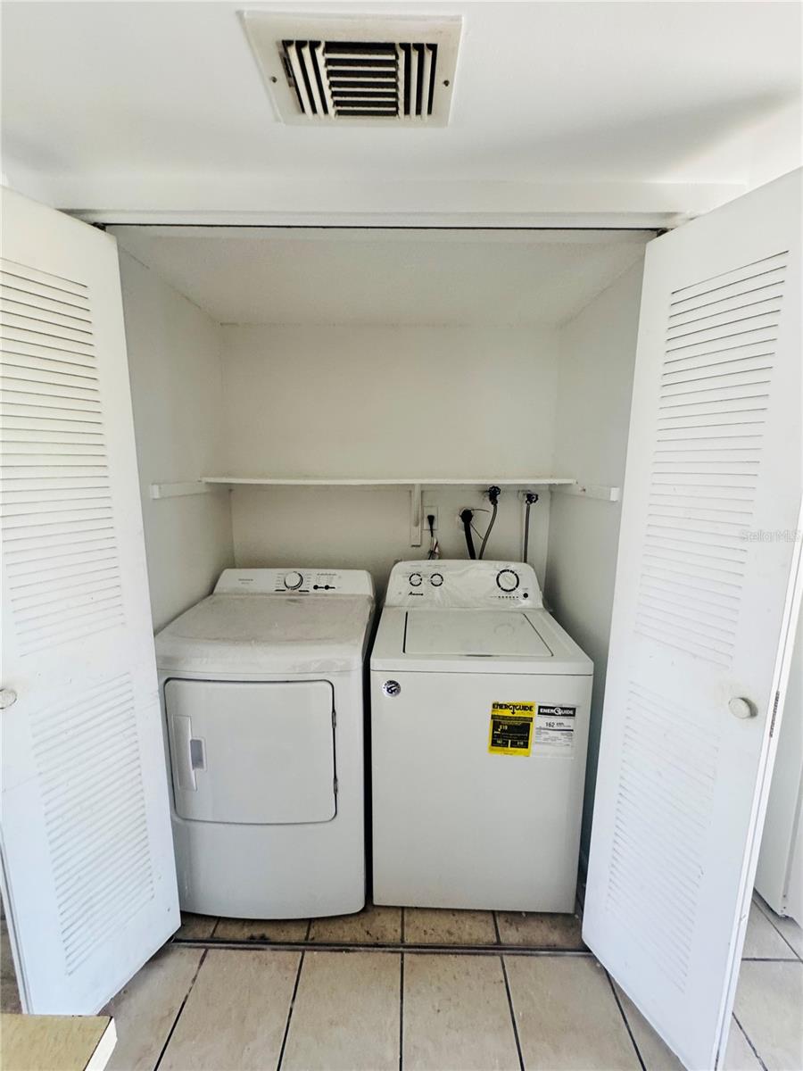 Image 16 of 18 For 37 Las Brisas Way 37