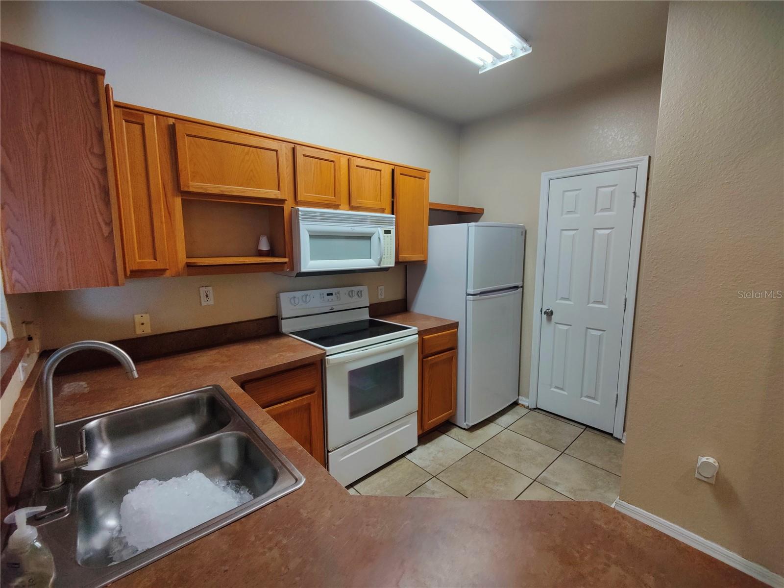 Image 5 of 21 For 3737 Castle Pines Lane 4424