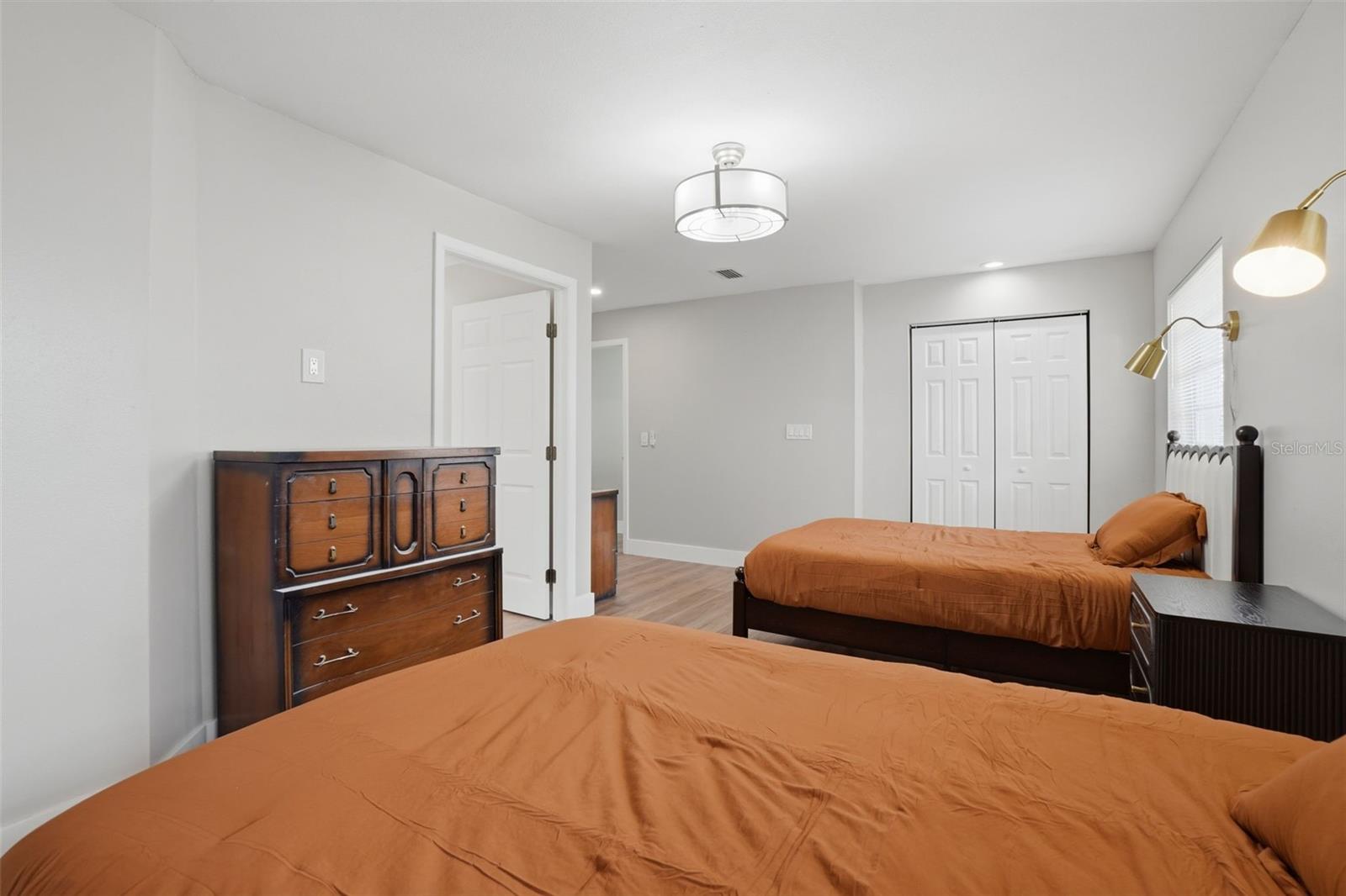 Image 23 of 38 For 6145 Mary Lynn Court