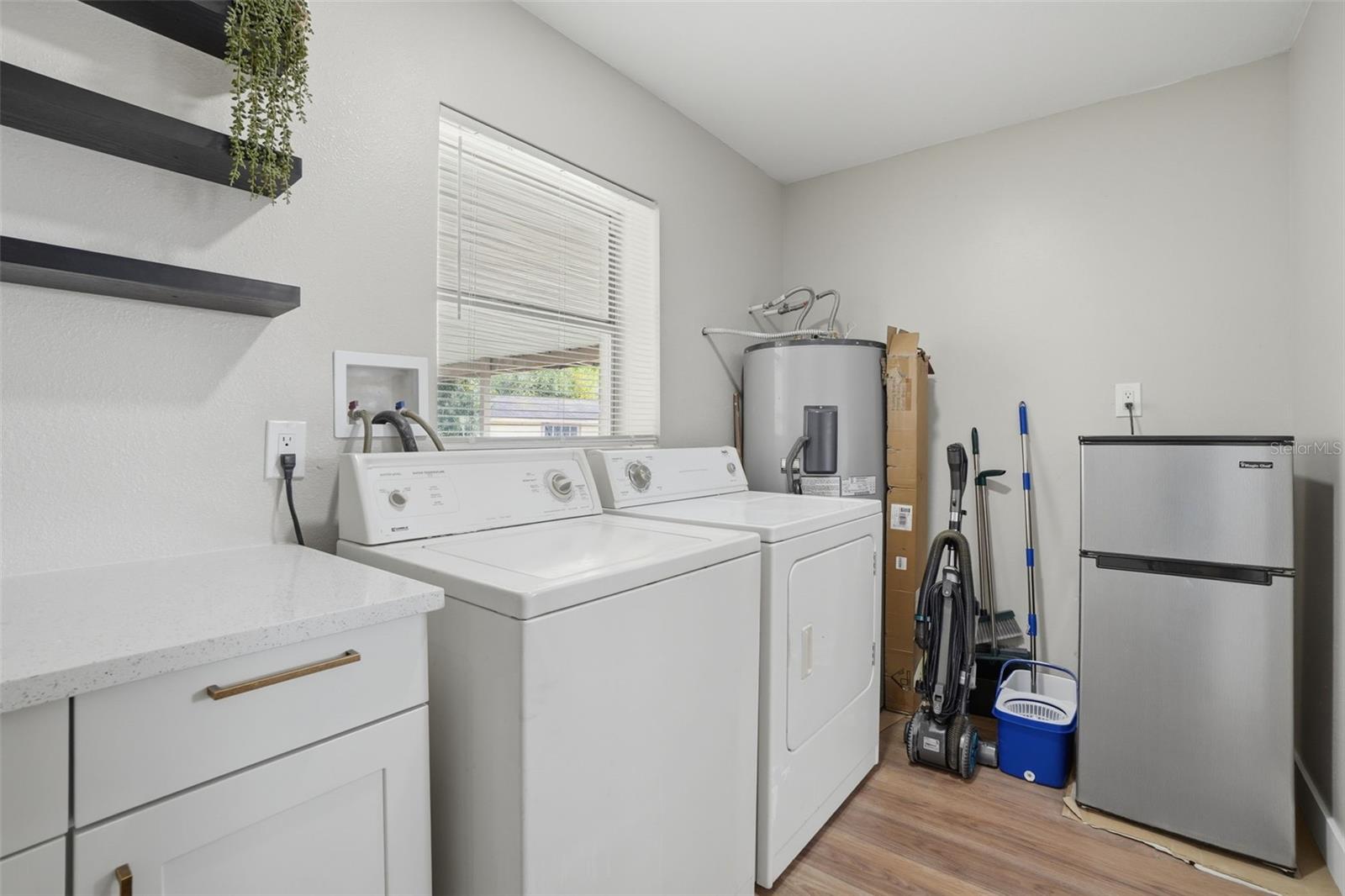 Image 34 of 38 For 6145 Mary Lynn Court