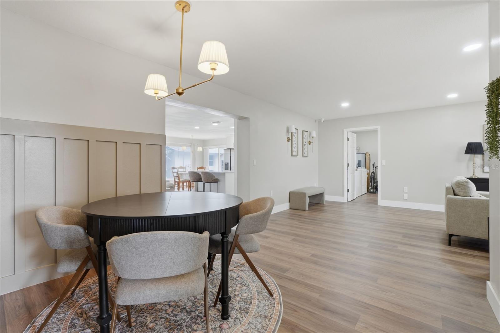 Image 9 of 38 For 6145 Mary Lynn Court