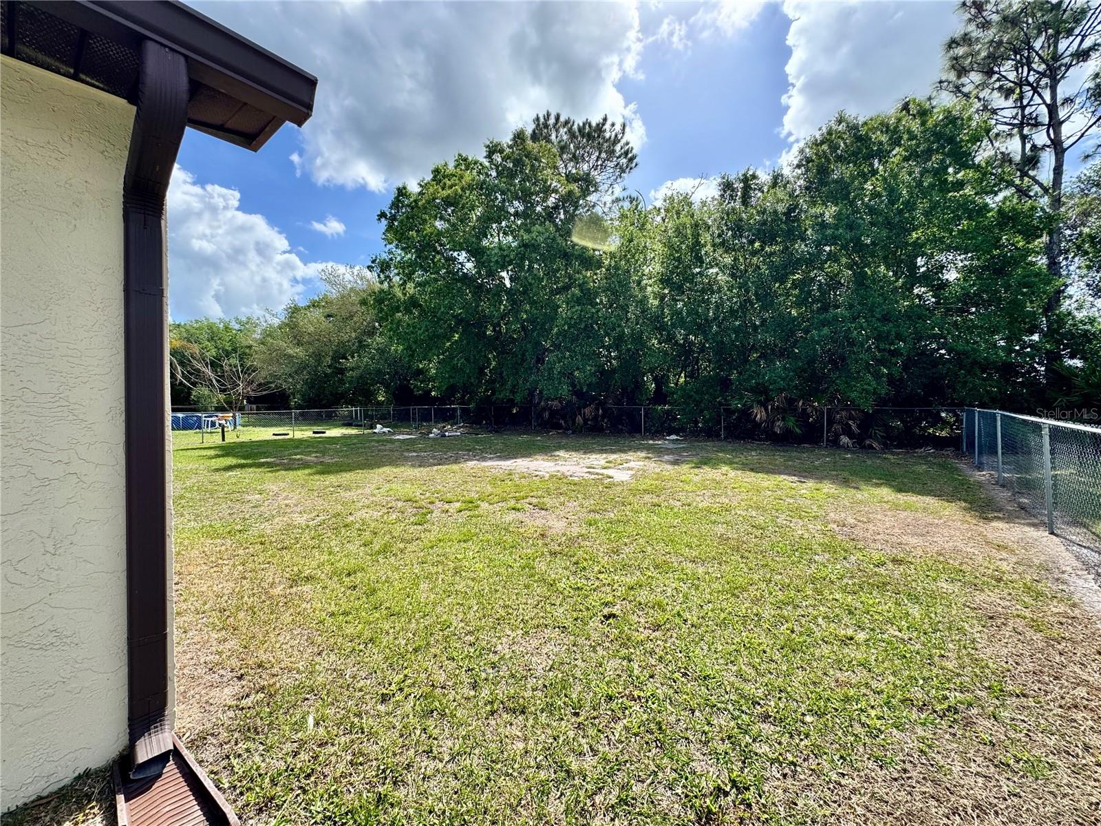 Image 19 of 20 For 1108 Dartford Drive