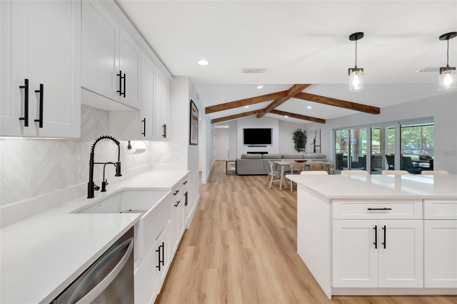 Image 12 of 66 For 12305 Howey Cross Road