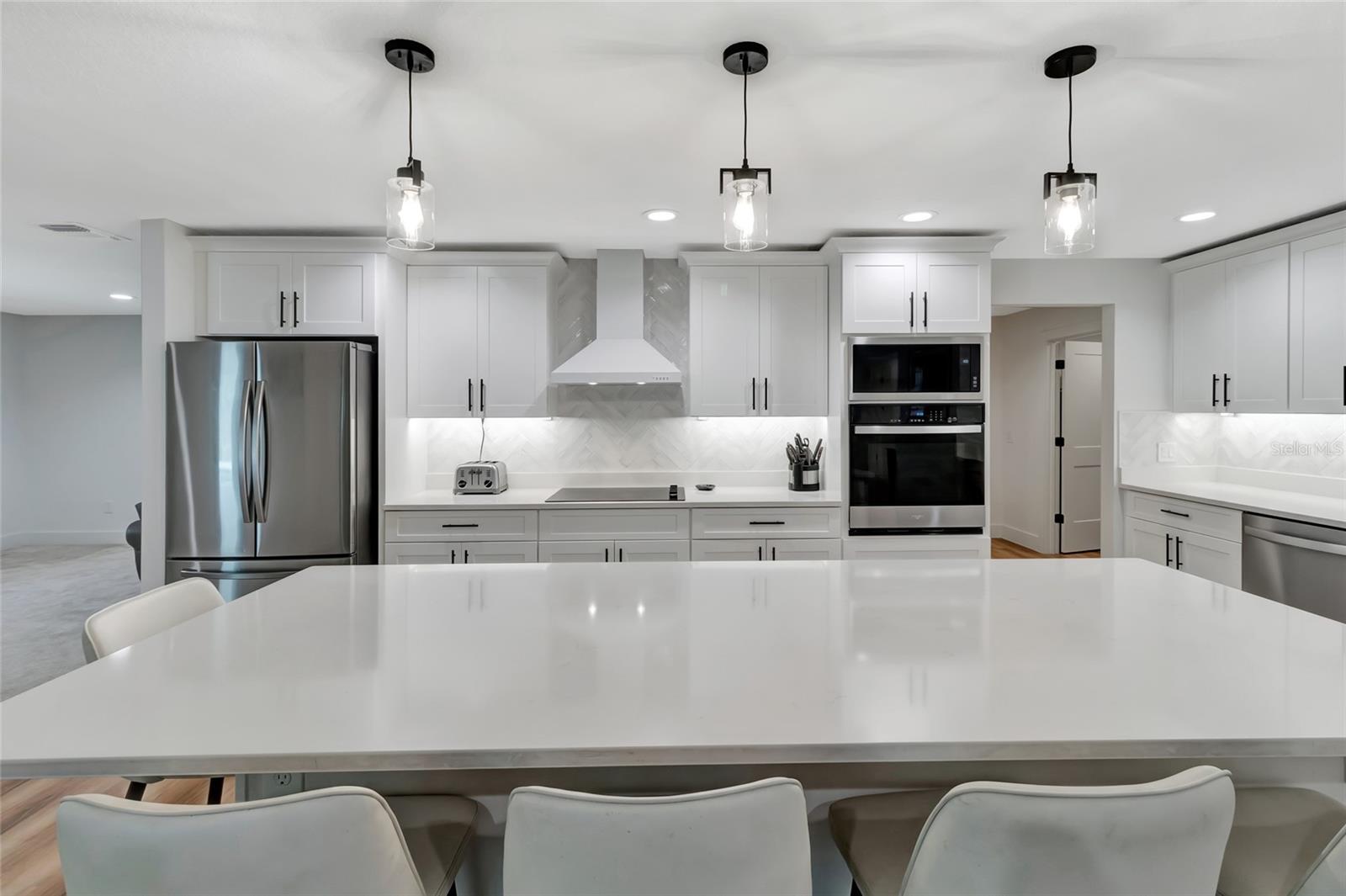 Image 17 of 66 For 12305 Howey Cross Road