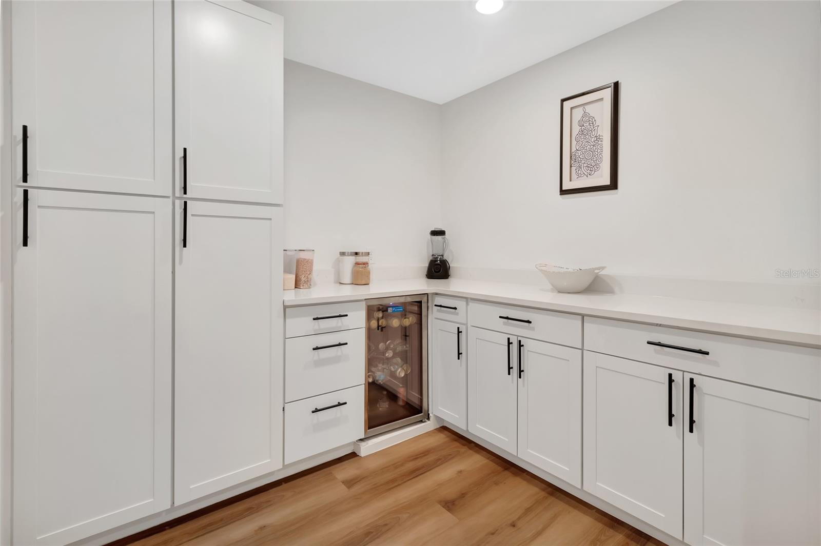 Image 18 of 66 For 12305 Howey Cross Road